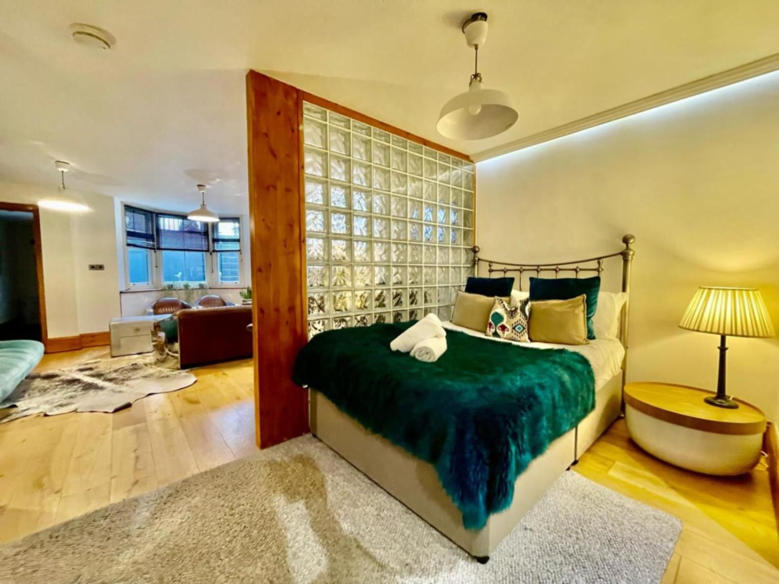 By The Beach Large Central Stylish Studio For 4 Guests Hove Exterior foto